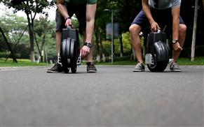 self-balancing air board