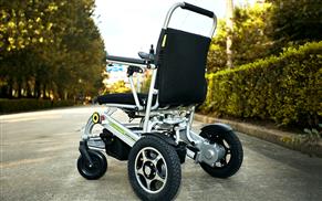 Airwheel H3 smart wheelchair