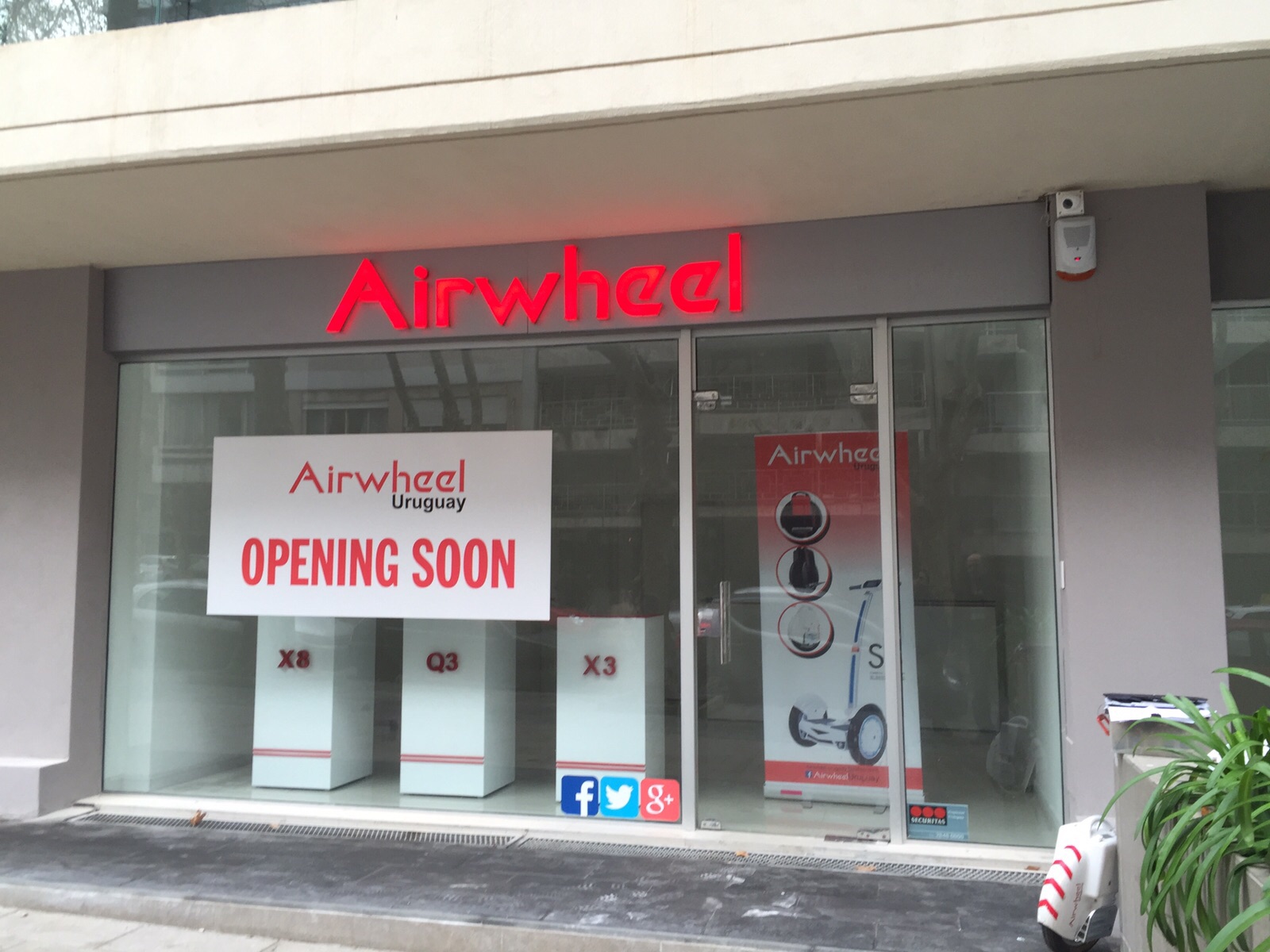 Airwheel’s grand opening soon in Uruguay