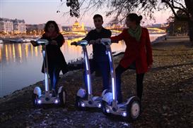 Airwheel_self-balancing-scooter_segway_rental_Budapest