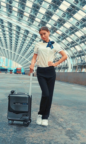 airwheel SE3Mini riding suitcase